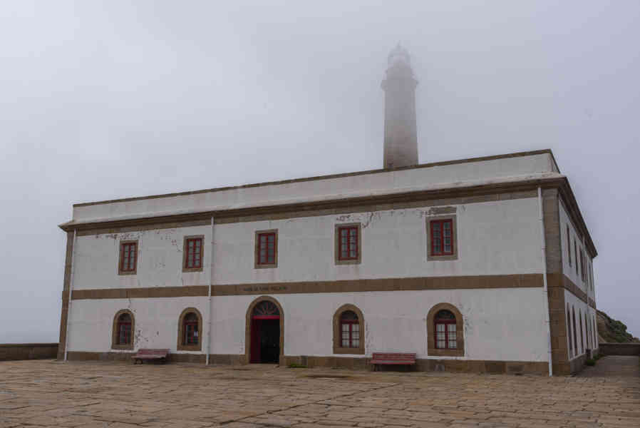 A Coruña 103 - cabo Vilán - faro Vilán.jpg
